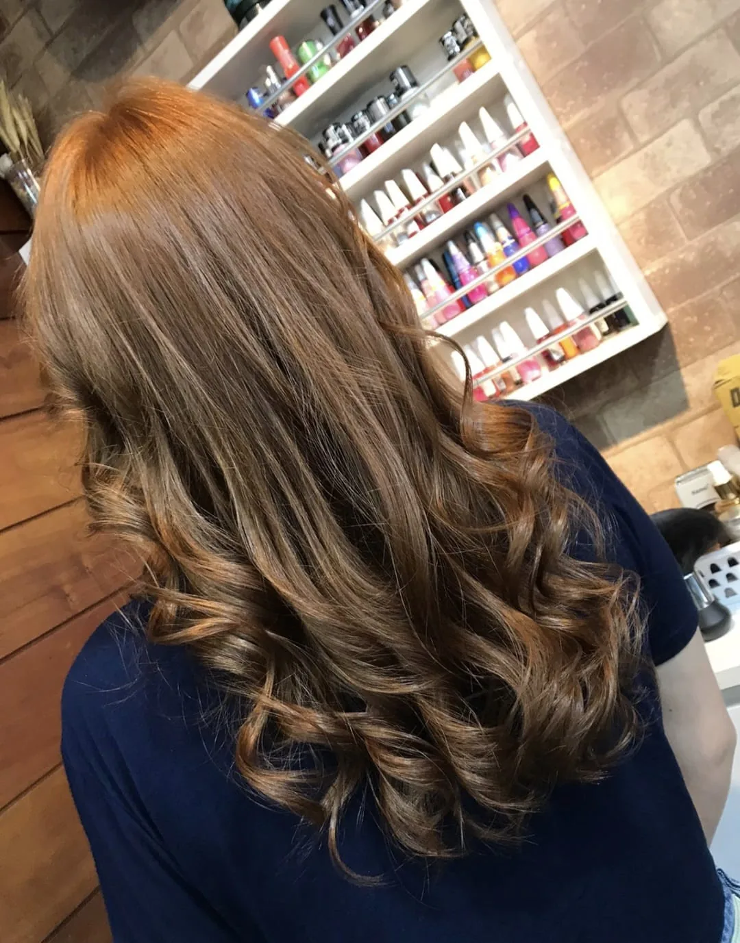 Resultado de cabelo com escova e finalização